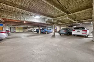2201 W Wabansia Ave, Chicago, IL 60647 - Photo 17