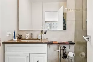 777 N Michigan Ave, Chicago, IL 60611 - Photo 13