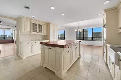 180 E Pearson Street #3707, Chicago, IL 60611 - Photo 13