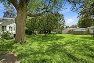 510 N 3rd St, Malta, IL 60150 - Photo 21