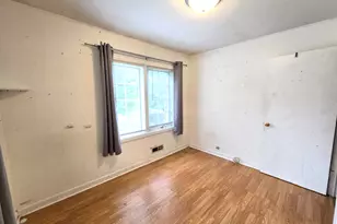 23W563 Woodworth Pl, Roselle, IL 60172 - Photo 29