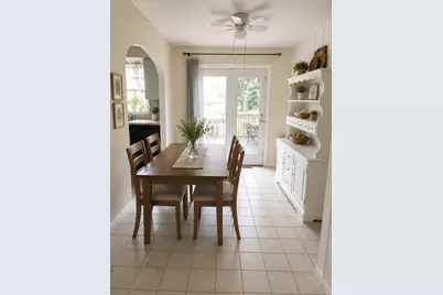 23W563 Woodworth Place, Roselle, IL 60172 - Photo 11