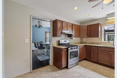 [Address not provided], Berwyn, IL 60402 - Photo 7