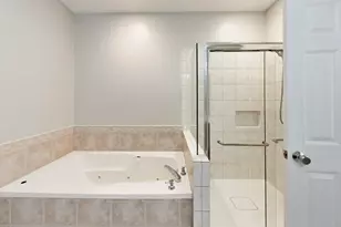 232 W Scott St, Chicago, IL 60610 - Photo 17