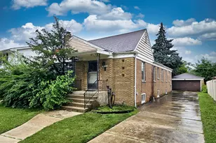 10320 S Claremont Ave, Chicago, IL 60643 - Photo 1