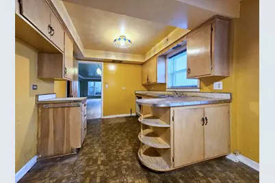10320 S Claremont Avenue, Chicago, IL 60643 - Photo 9
