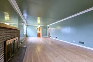 10320 S Claremont Ave, Chicago, IL 60643 - Photo 5