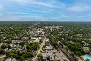 122 S Quincy St, Hinsdale, IL 60521 - Photo 5