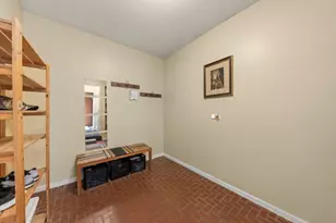 1142 Greensfield Dr, Naperville, IL 60563 - Photo 11