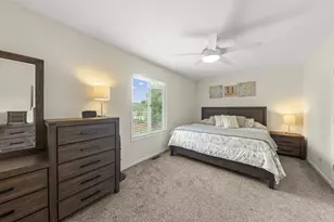 1142 Greensfield Dr, Naperville, IL 60563 - Photo 13