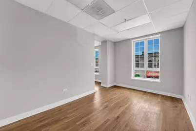 214 Main Street #2E, Woodstock, IL 60098 - Photo 5