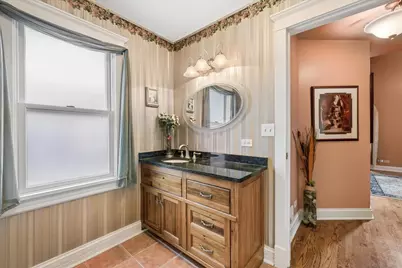 319 Leclaire Avenue, Wilmette, IL 60091 - Photo 13