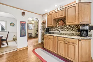 319 Leclaire Ave, Wilmette, IL 60091 - Photo 5