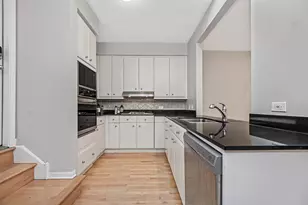 2017 N Lincoln Ave, Chicago, IL 60614 - Photo 5