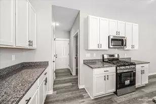 427 Riverbend Dr, Genoa, IL 60135 - Photo 7