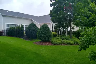 13189 W Essex Ln, Huntley, IL 60142 - Photo 7