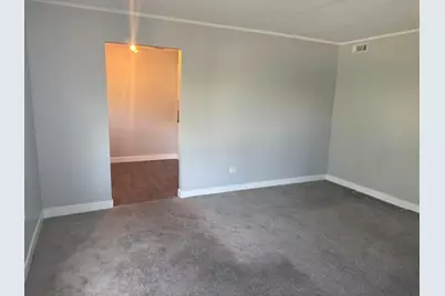 28 W Willow Street, Lombard, IL 60148 - Photo 7