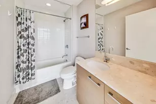 340 E Randolph St, Chicago, IL 60601 - Photo 21