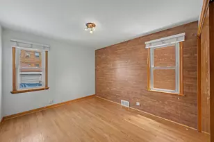 11011 S Ave L, Chicago, IL 60617 - Photo 11