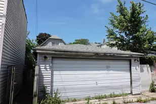 10437 S Avenue H, Chicago, IL 60617 - Photo 27