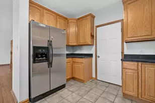 1738 Waters Edge Dr, Minooka, IL 60447 - Photo 11