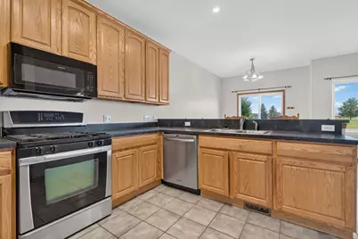 1738 Waters Edge Drive #1738, Minooka, IL 60447 - Photo 13