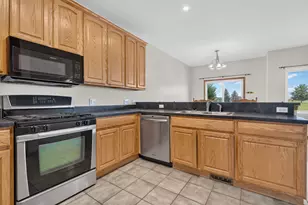 1738 Waters Edge Dr, Minooka, IL 60447 - Photo 13