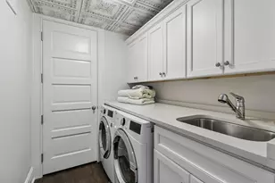 111 E Bellevue Pl, Chicago, IL 60611 - Photo 29