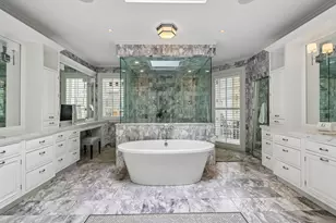 111 E Bellevue Pl, Chicago, IL 60611 - Photo 17