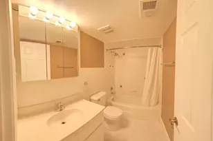 10801 S Keating Ave, Oak Lawn, IL 60453 - Photo 11