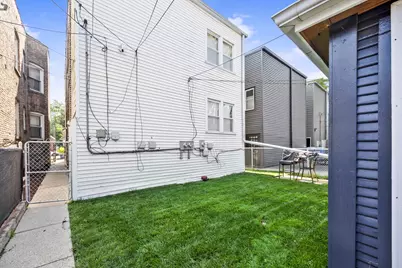 7324 S Maplewood Avenue #1, Chicago, IL 60629 - Photo 21