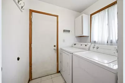 1359 Auburn Avenue, Naperville, IL 60565 - Photo 11