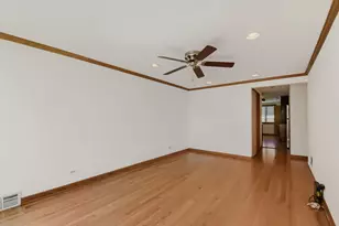 5122 S Normandy Ave, Chicago, IL 60638 - Photo 7