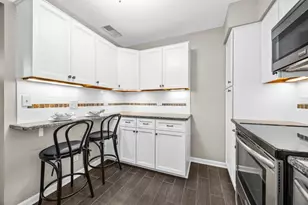 2320 Central St, Evanston, IL 60201 - Photo 9