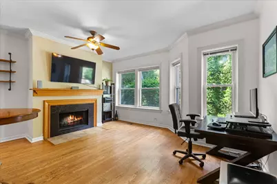 867 W Cornelia Avenue #1, Chicago, IL 60657 - Photo 9