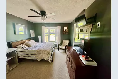 1204 NE 5th Avenue, Aledo, IL 61231 - Photo 7