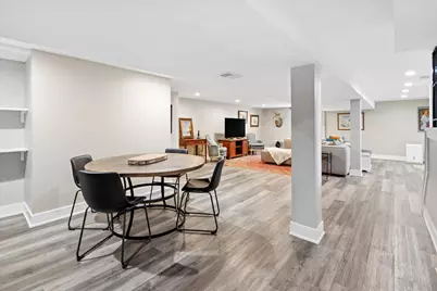 9130 Kenton Avenue, Skokie, IL 60076 - Photo 21