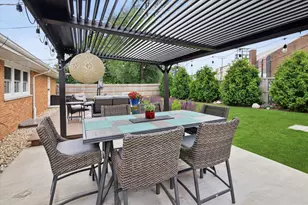 9130 Kenton Ave, Skokie, IL 60076 - Photo 27