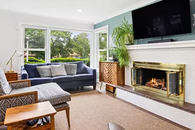 9130 Kenton Avenue, Skokie, IL 60076 - Photo 3