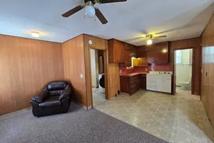404 W Oregon St, Polo, IL 61064 - Photo 13