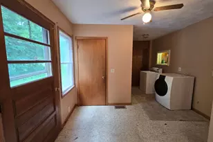 404 W Oregon St, Polo, IL 61064 - Photo 11