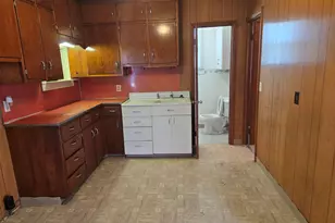 404 W Oregon St, Polo, IL 61064 - Photo 5