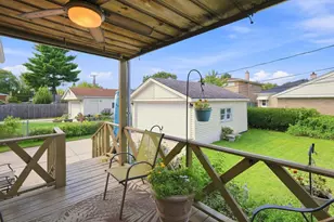 10616 Essex St, Westchester, IL 60154 - Photo 23