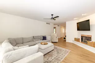 808 Midway Ct, Oregon, IL 61061 - Photo 9