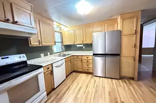 462 Huntsbridge Rd, Matteson, IL 60443 - Photo 7