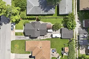 1103 Kelly Ave, Joliet, IL 60435 - Photo 31