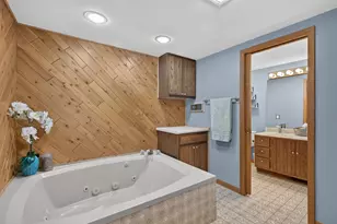 663 Rollingwood Pl, Varna, IL 61375 - Photo 21