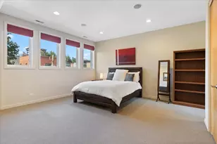 930 W Wolfram St, Chicago, IL 60657 - Photo 29