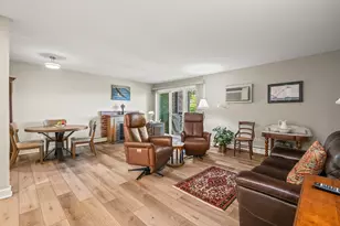3913 Saratoga Ave, Downers Grove, IL 60515 - Photo 5