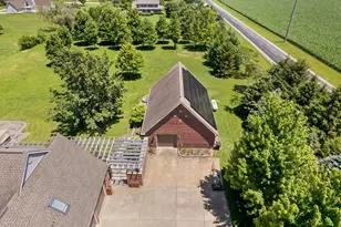 2102 Belmont Park Ln, Champaign, IL 61822 - Photo 59